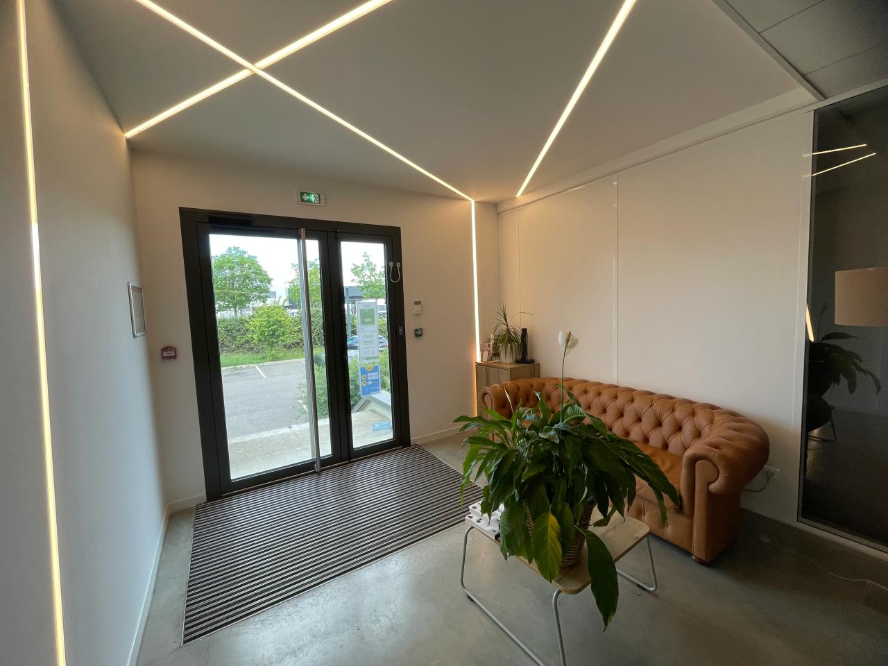 Local d'activité Toulouse 1158m² Location local d'activité Toulouse Haute-Garonne OLACT2531875 1